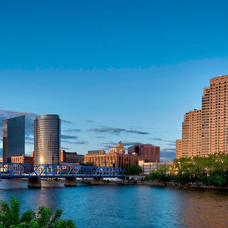 Courtyard Grand Rapids Downtown Exterior foto