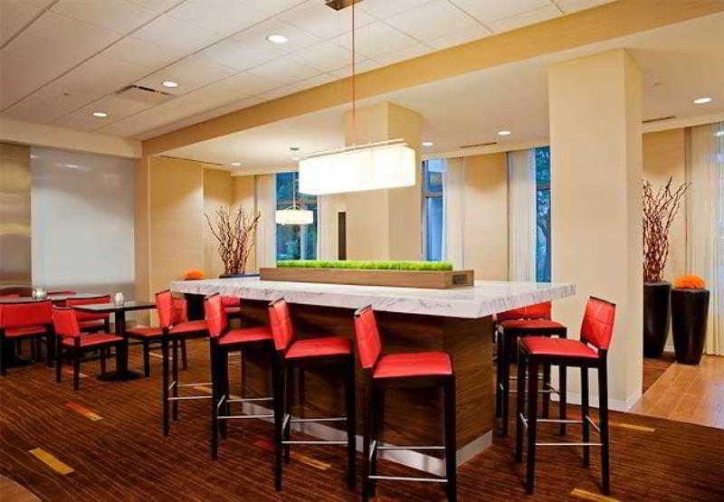 Courtyard Grand Rapids Downtown Restaurante foto