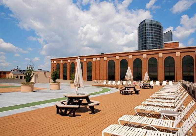 Courtyard Grand Rapids Downtown Exterior foto